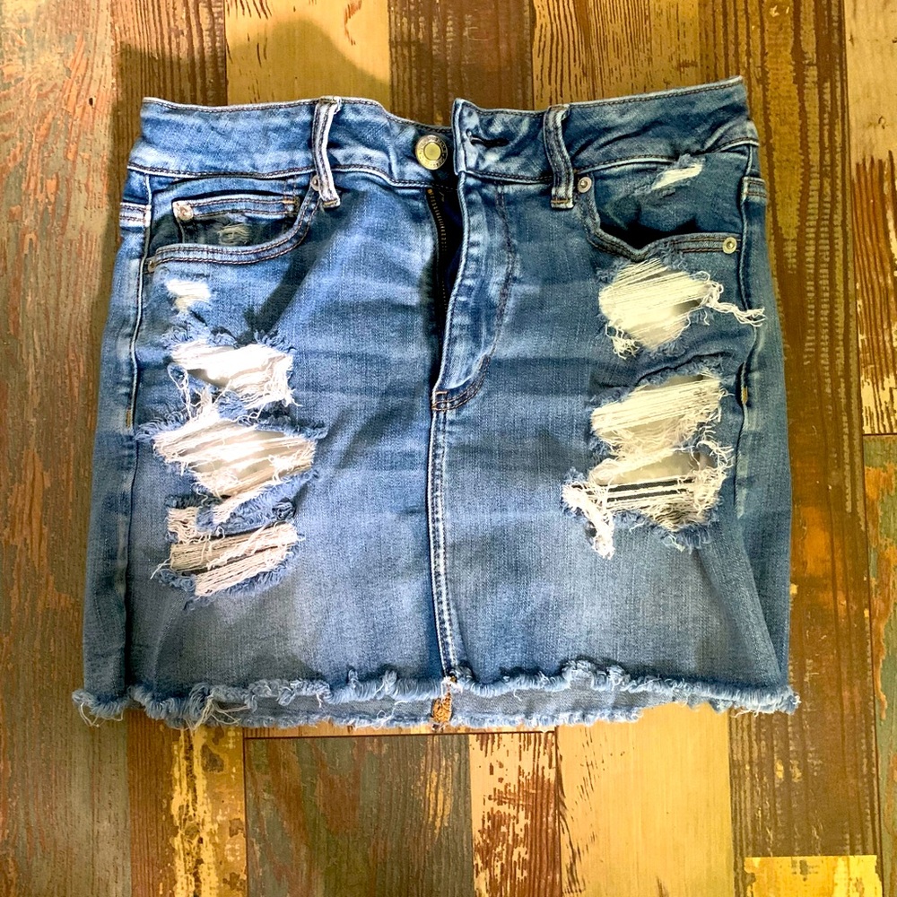American Eagle Destroyed Jean Skirt Sz 10